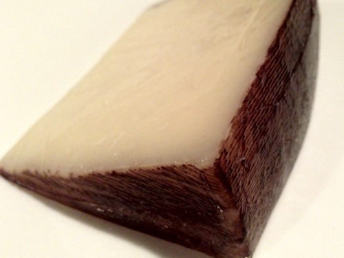 Murcia al Vino cheese